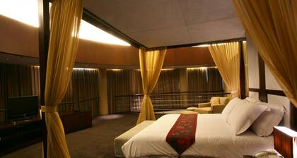 President Executive Club