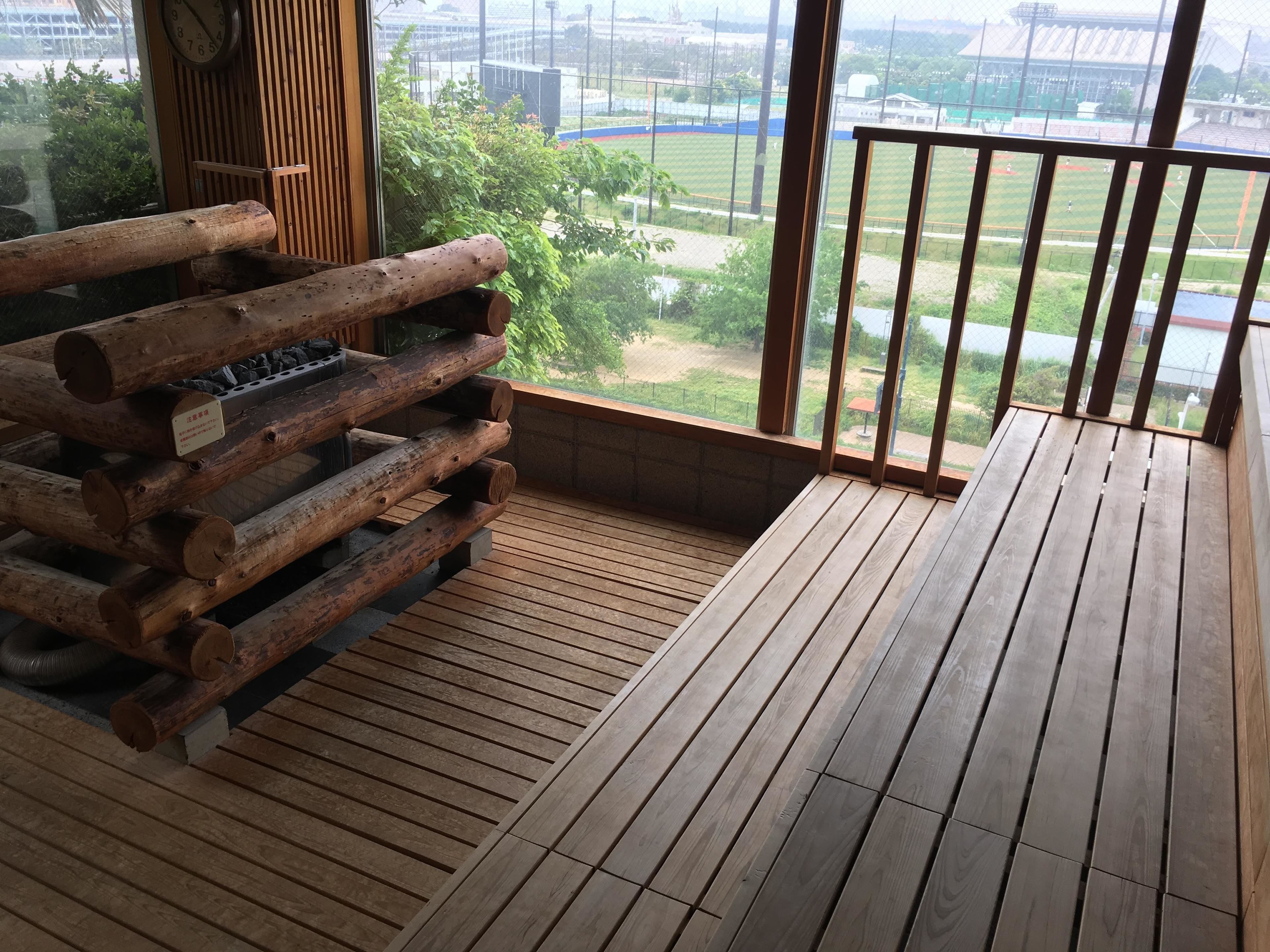 sauna, hot springs/mineral springs, thai massages