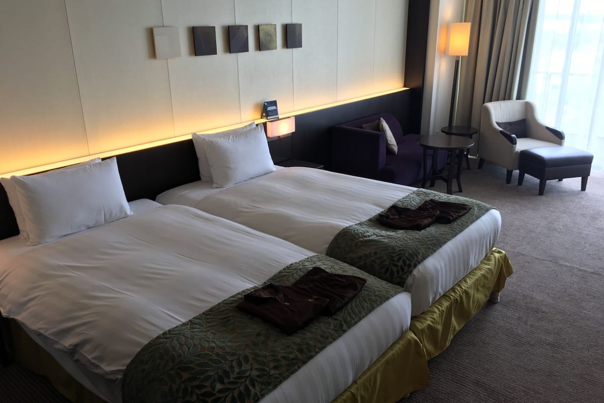 western style room with view bath, non smoking | in-room safe, free wifi, bed sheets