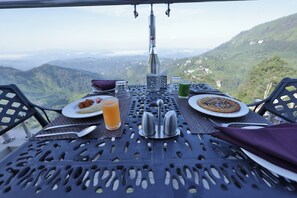 Restaurant - Fragrant Nature Munnar - A Classified Hotel (Devikolam)