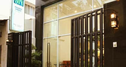 Yellow House Saigon Hotel