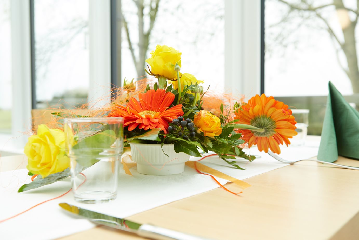 lunch and dinner served, local and international cuisine