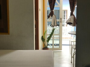 Standard-huone | Oleskelualue | 24–tuumainen LCD-televisio, jossa kaapelikanavat