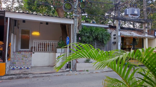 Kahden hengen huone (kaksi sänkyä) | Ilmainen Wi-Fi, vuodevaatteet