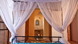 Classic Triple Room, 1 Bedroom, Terrace, Garden View | Premium bedding, bed sheets - Riad Titima (Aguerd)