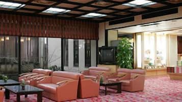 Coin salon dans le hall