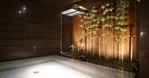 Baño termal público