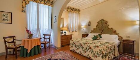 Premium bedding, minibar, in-room safe, desk