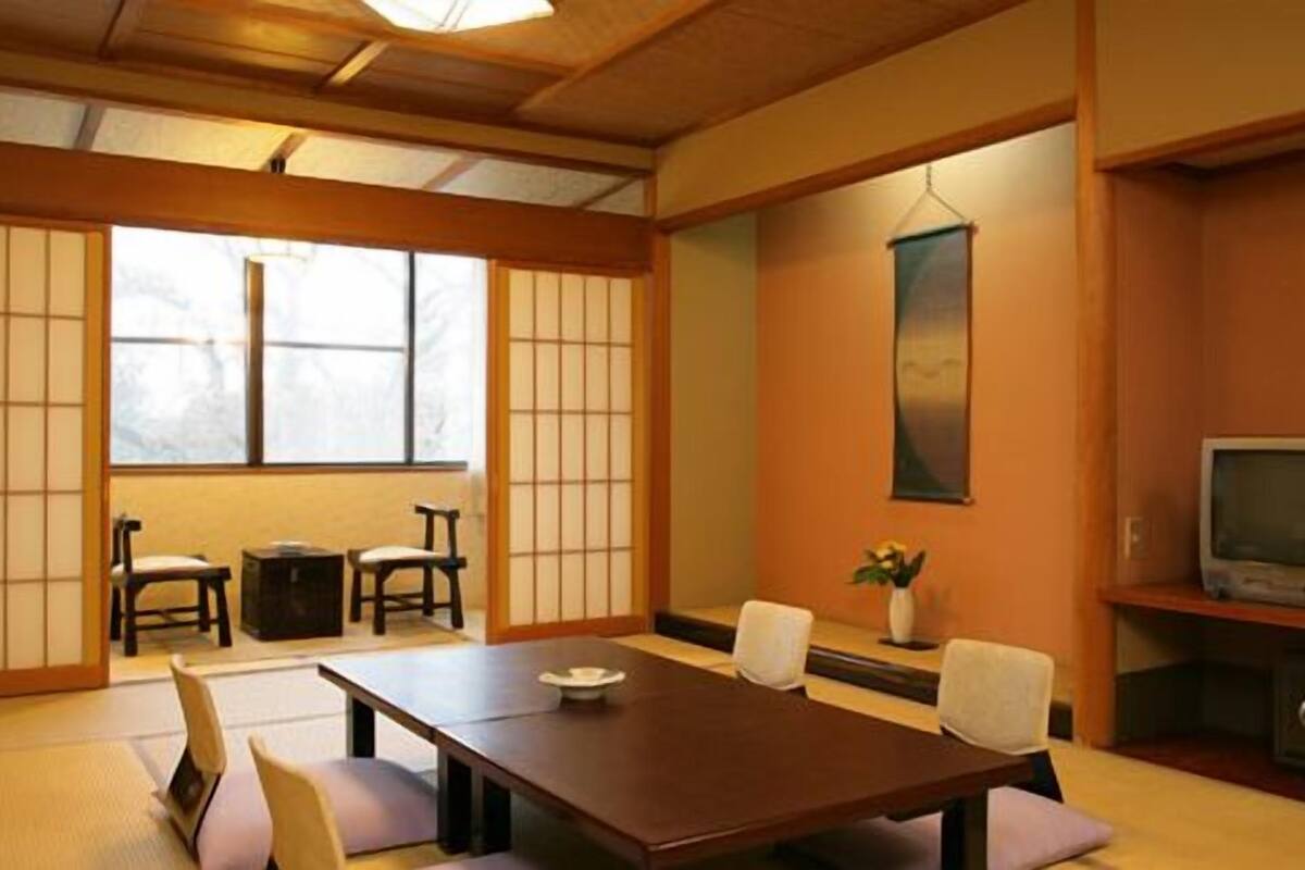 Yamashiro Onsen Ryokan Tatami in Kaga: Find Hotel Reviews, Rooms, and ...