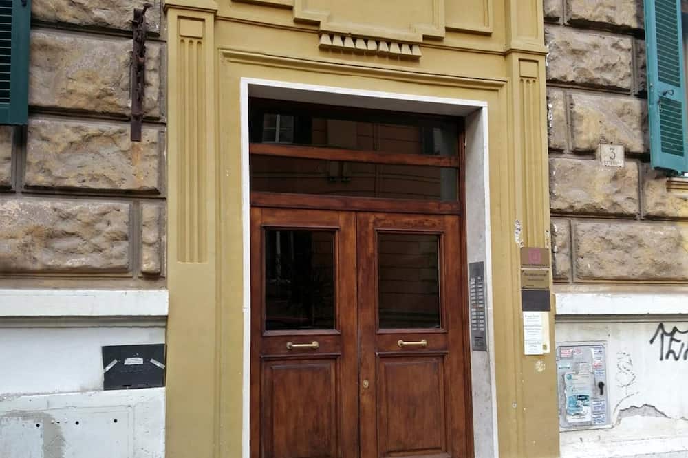 Rome Center Rooms