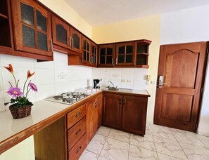 Comfort Apartment, 1 Bedroom | Private kitchen | Fridge, coffee/tea maker, dining tables - Aparthotel Michaela (Sosúa)