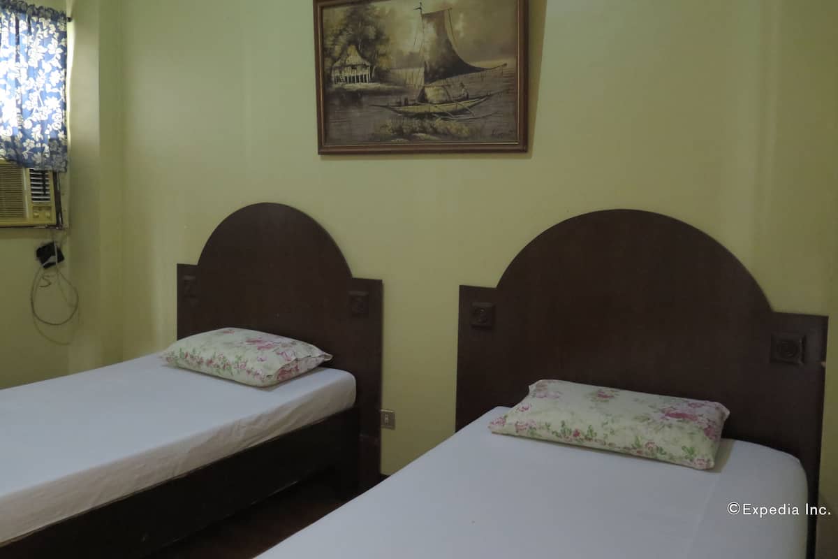 Twin Room | Rollaway beds (surcharge)