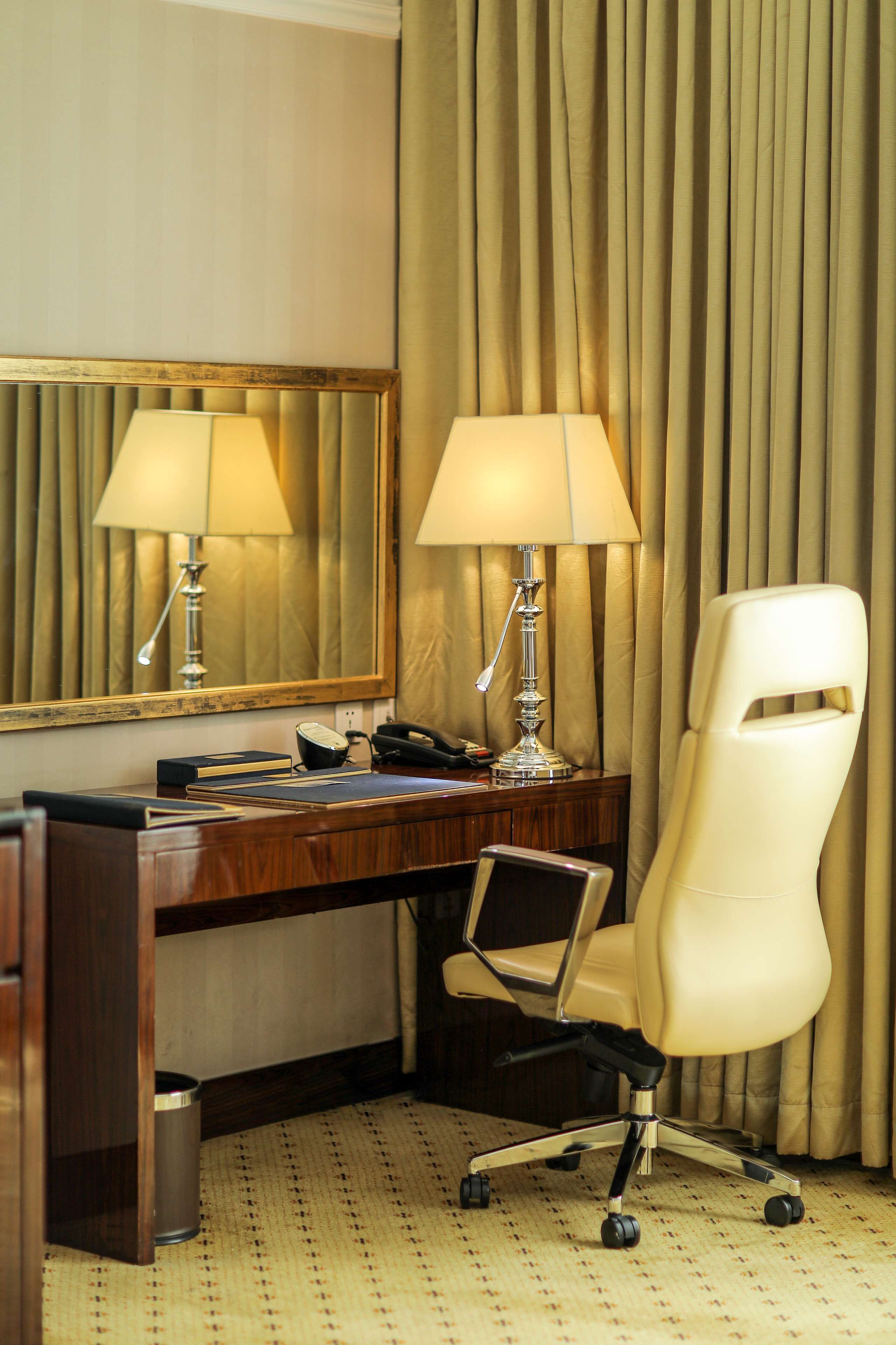 minibar, in-room safe, desk, soundproofing