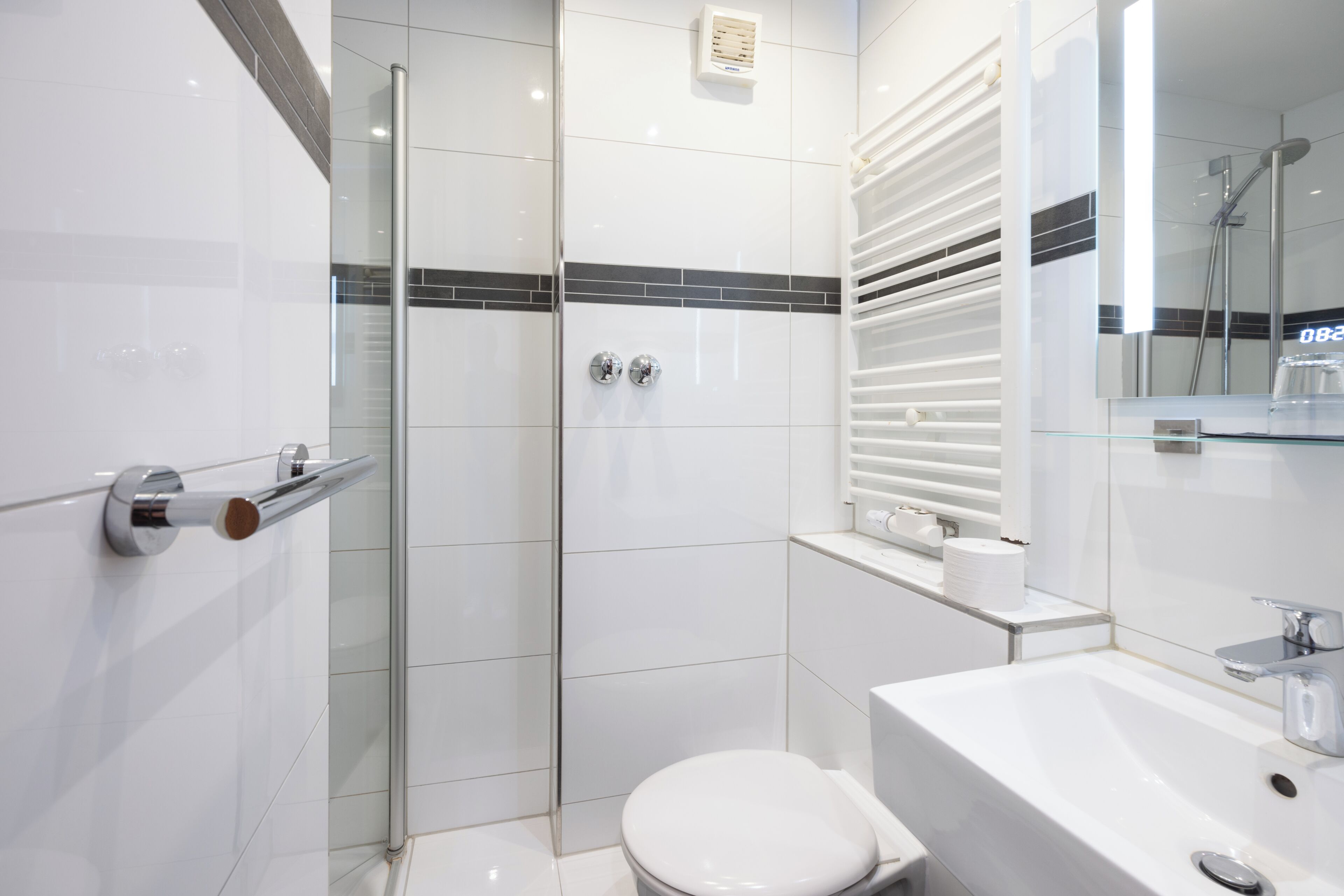 In-room safe, desk, iron/ironing board, free WiFi