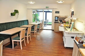 Daily buffet breakfast (EUR 11.50 per person)