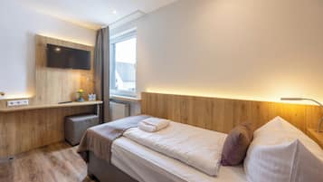 Einzelzimmer | Zimmersafe, Schreibtisch, Bügeleisen/Bügelbrett, kostenloses WLAN