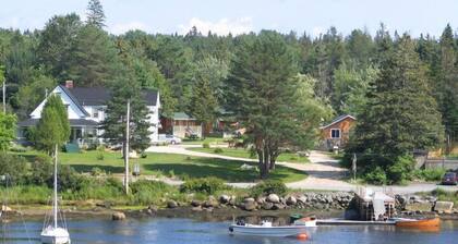 Anchorage House and Cottages