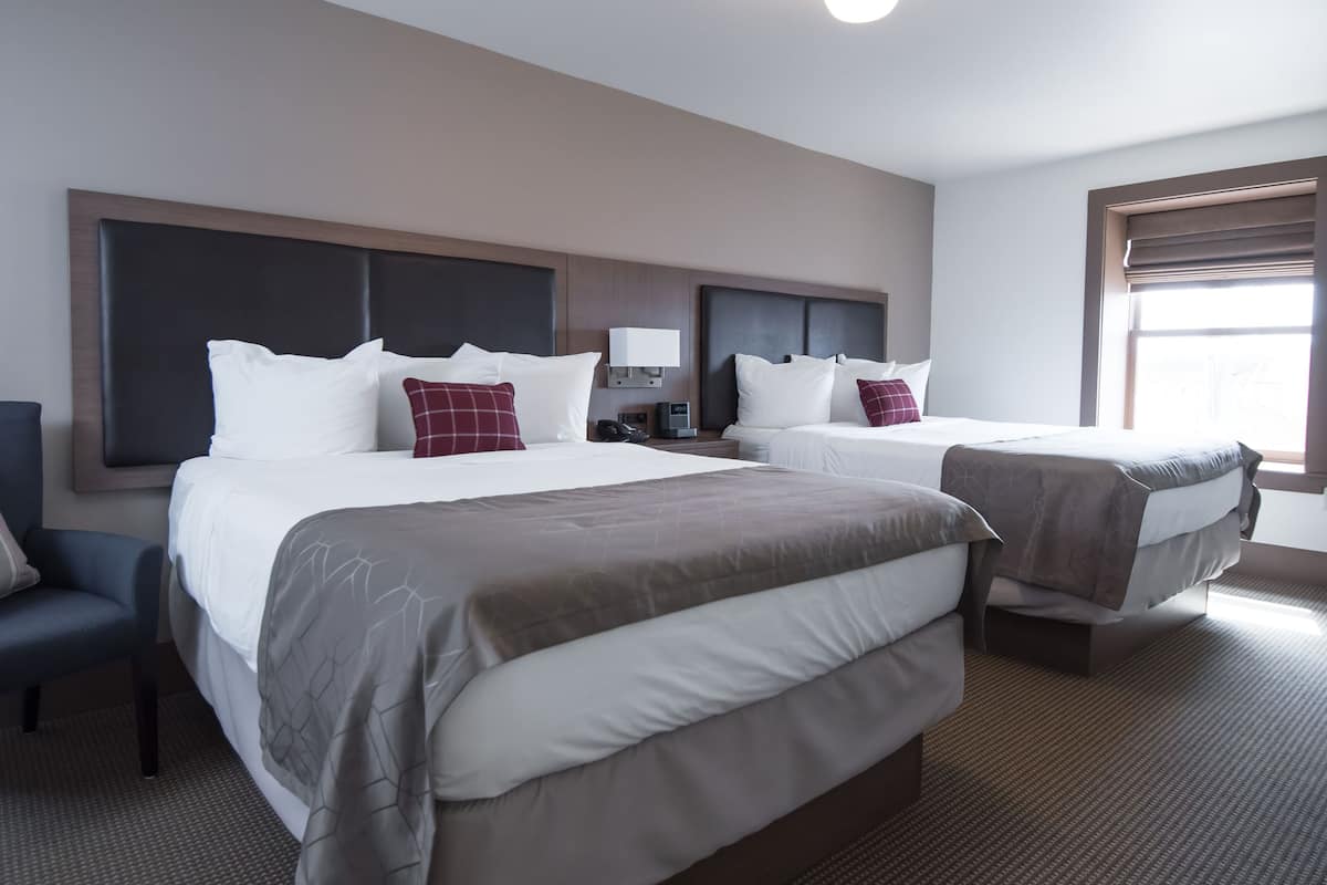 1 bedroom, Egyptian cotton sheets, premium bedding, pillow-top beds