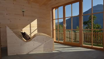 Deluxe Chalet, 6 Bedrooms, Hot Tub and Sauna, Mountain View | Living area | Flat-screen TV, fireplace