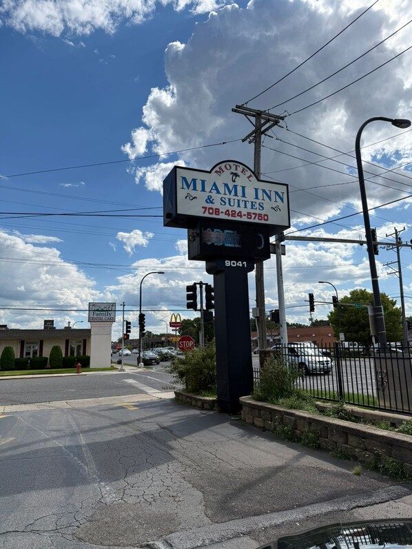 Fachada de la propiedad