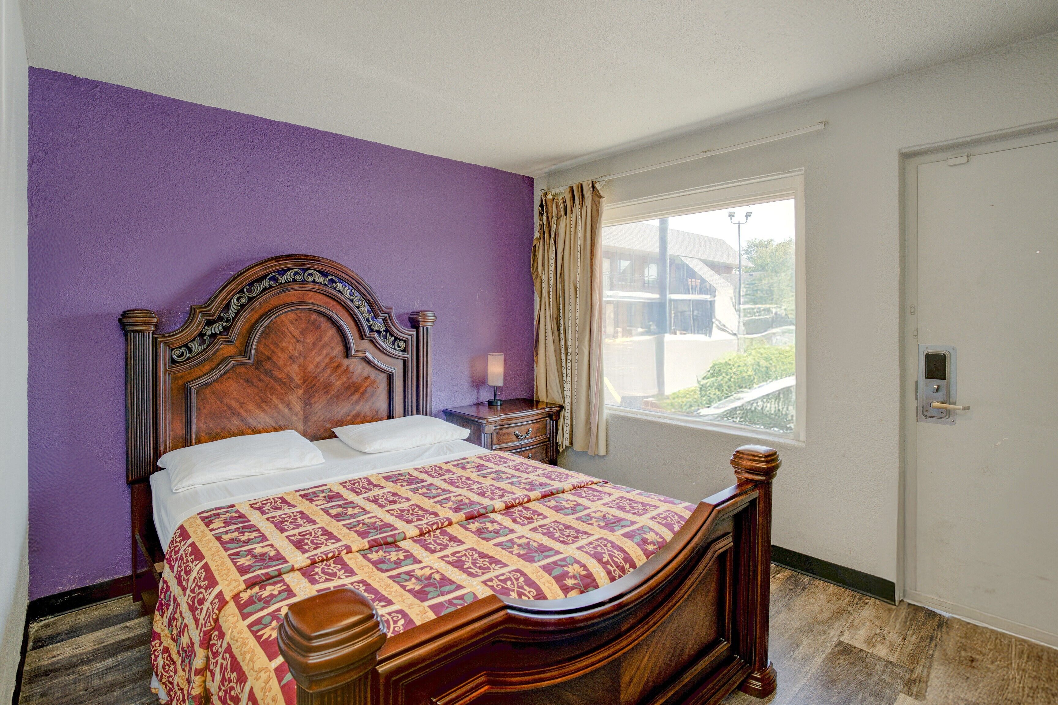 Room, 2 Double Beds, Smoking | Desk, free WiFi, bed sheets