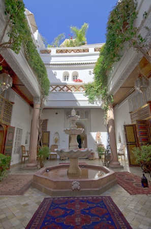 Entrada interior