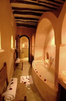 Baño turco/hammam, masajes deportivos, exfoliaciones corporales