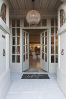 Entrada de la propiedad