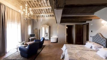 Panoramic Suite, Lake View