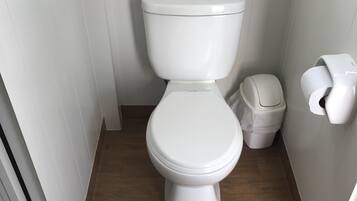 Family Bungalow 1 | Bathroom | Shower, towels