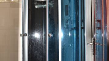 Doppia Deluxe | Bagno | Articoli per l'igiene personale ecosostenibili, pantofole, asciugamani