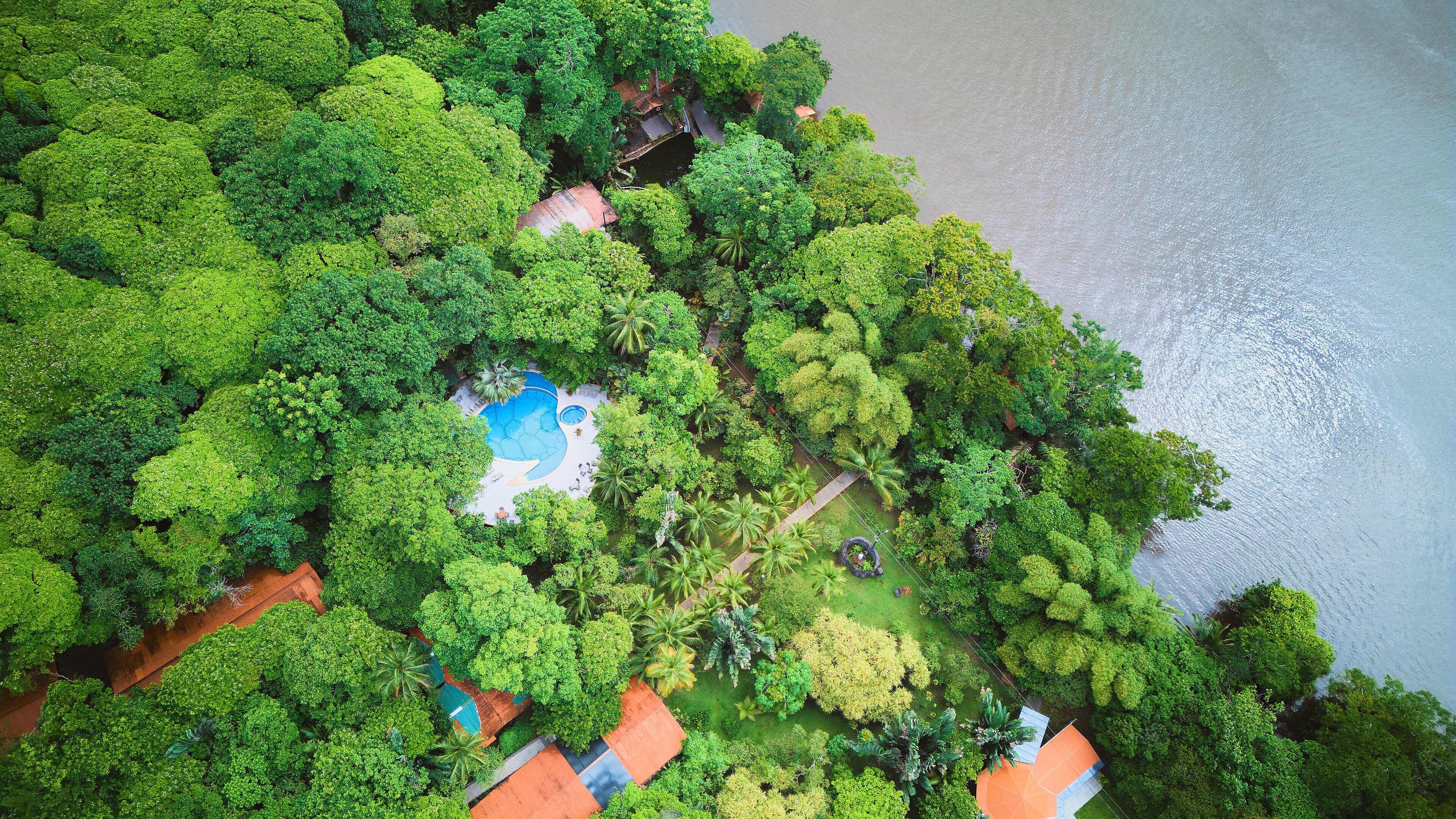 Photo - Evergreen Lodge