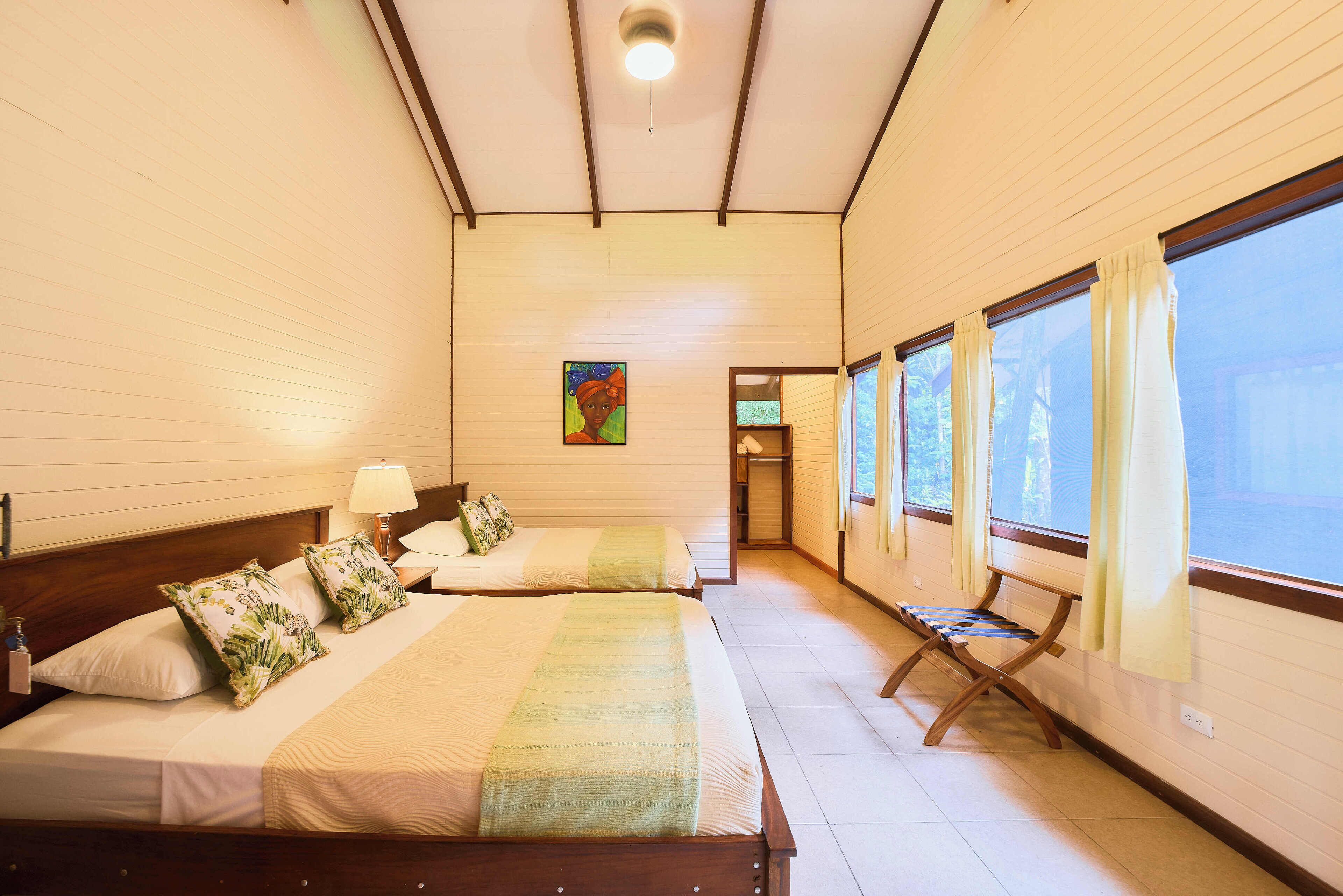 Photo - Evergreen Lodge