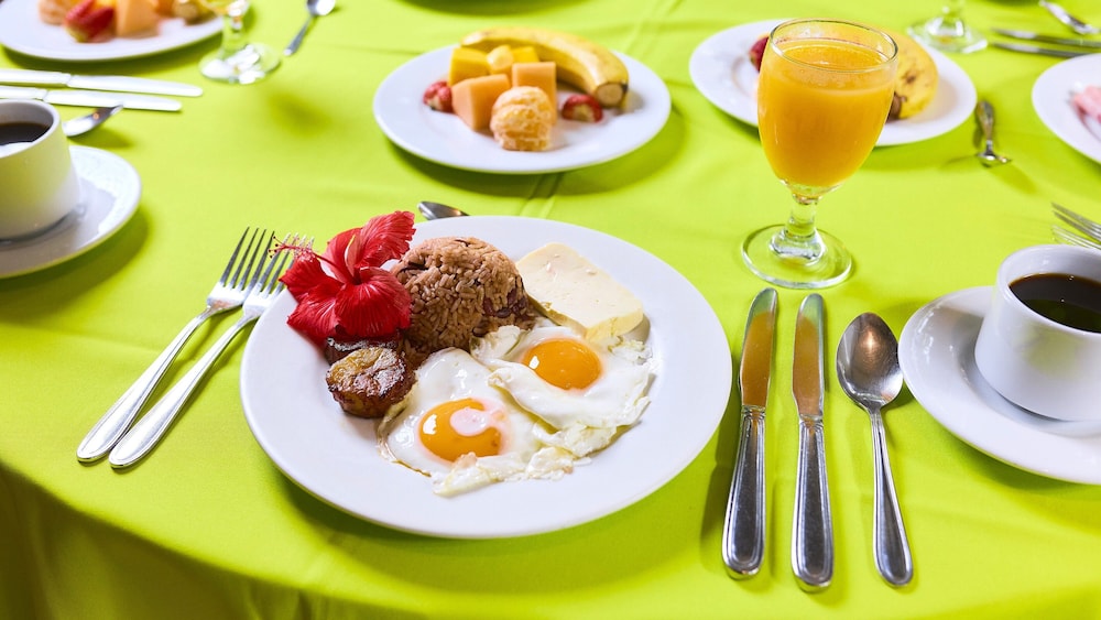 Evergreen Lodge by null