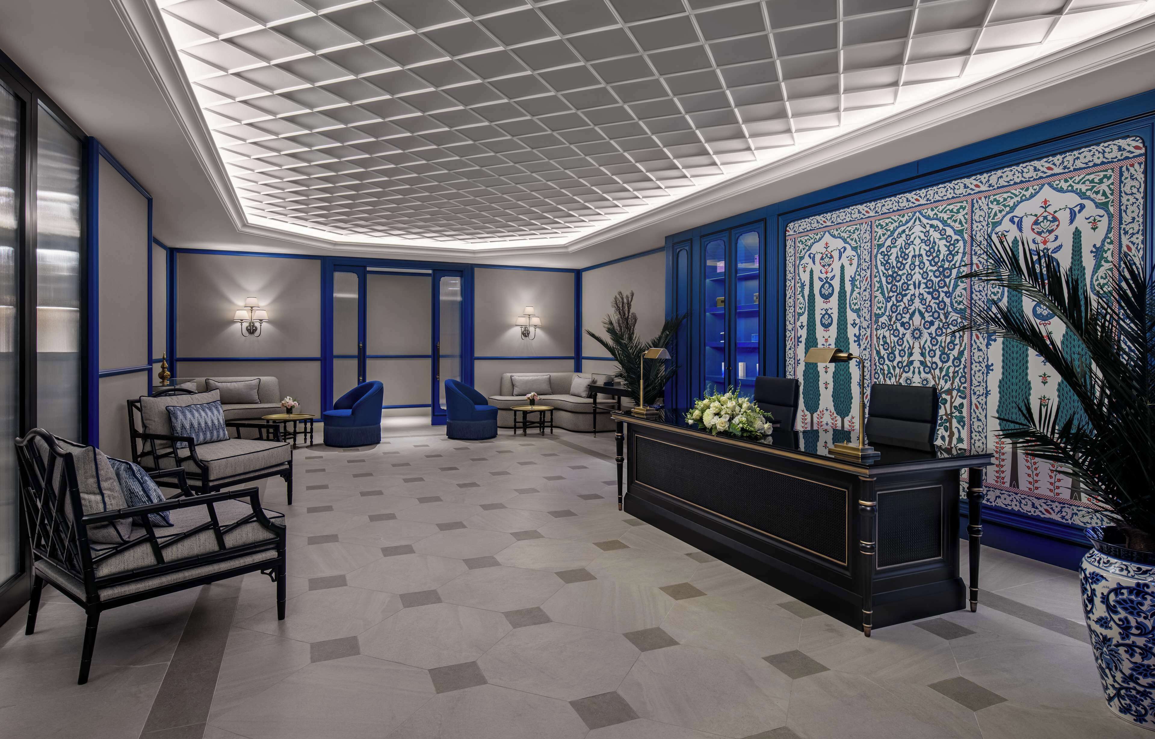 Couples treatment rooms, sauna, hot tub, steam room, Turkish bath