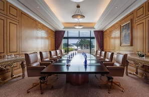 Unclassified image, 4 of 279, button - Ciragan Palace Kempinski (Istanbul)
