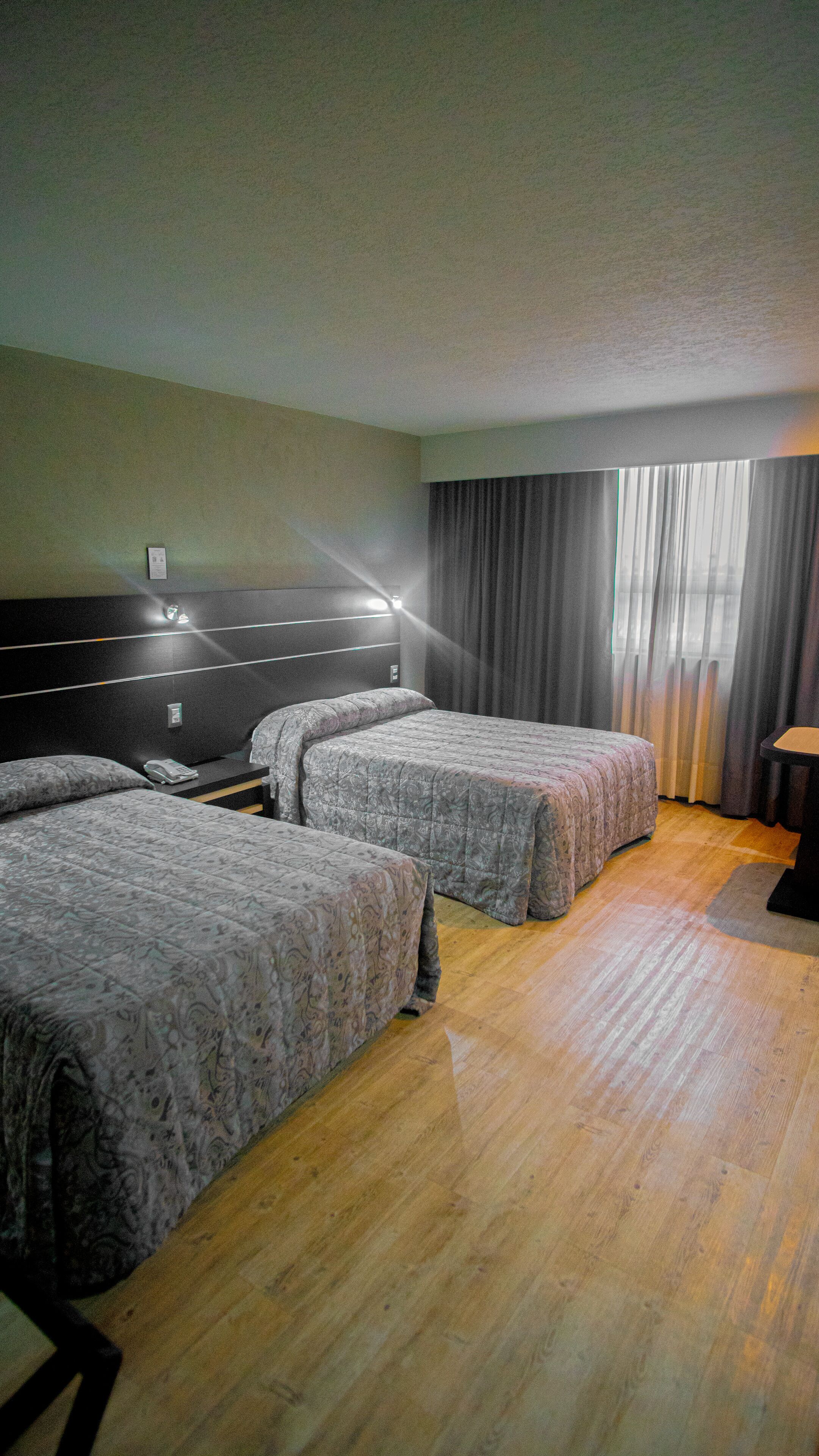 basic double room | premium bedding, in-room safe, desk, laptop workspace