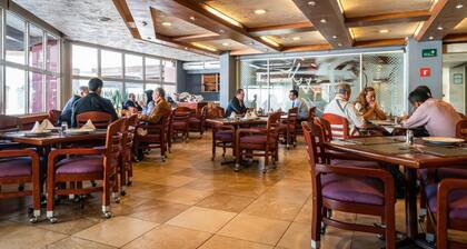 Hotel Parque Satelite