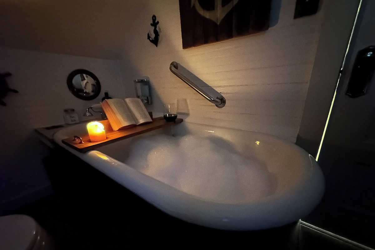Bañera profunda
