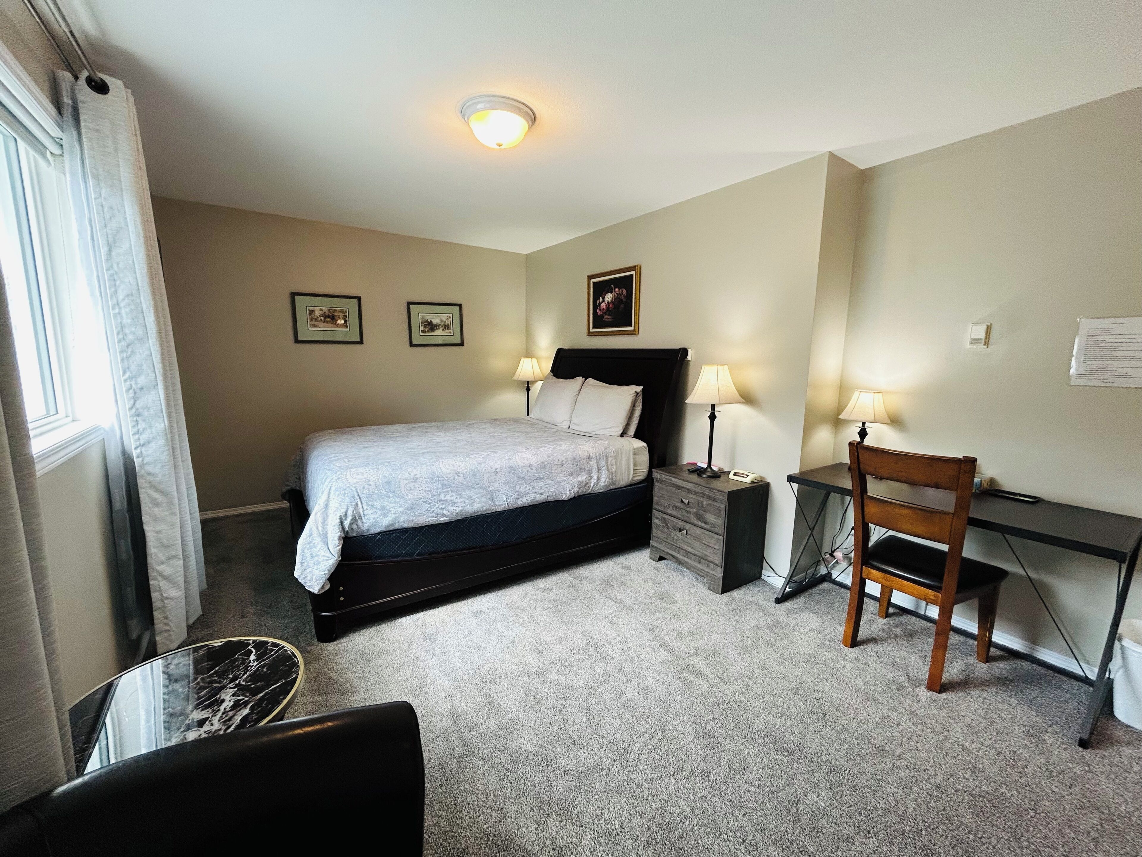 Habitación Deluxe, 1 cama Queen size | Sábanas de algodón egipcio, ropa de cama de alta calidad y edredón 