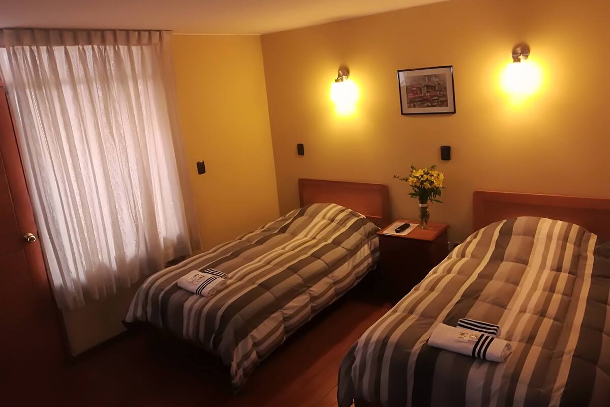 Twin Room | In-room safe, rollaway beds (surcharge), WiFi (free)
