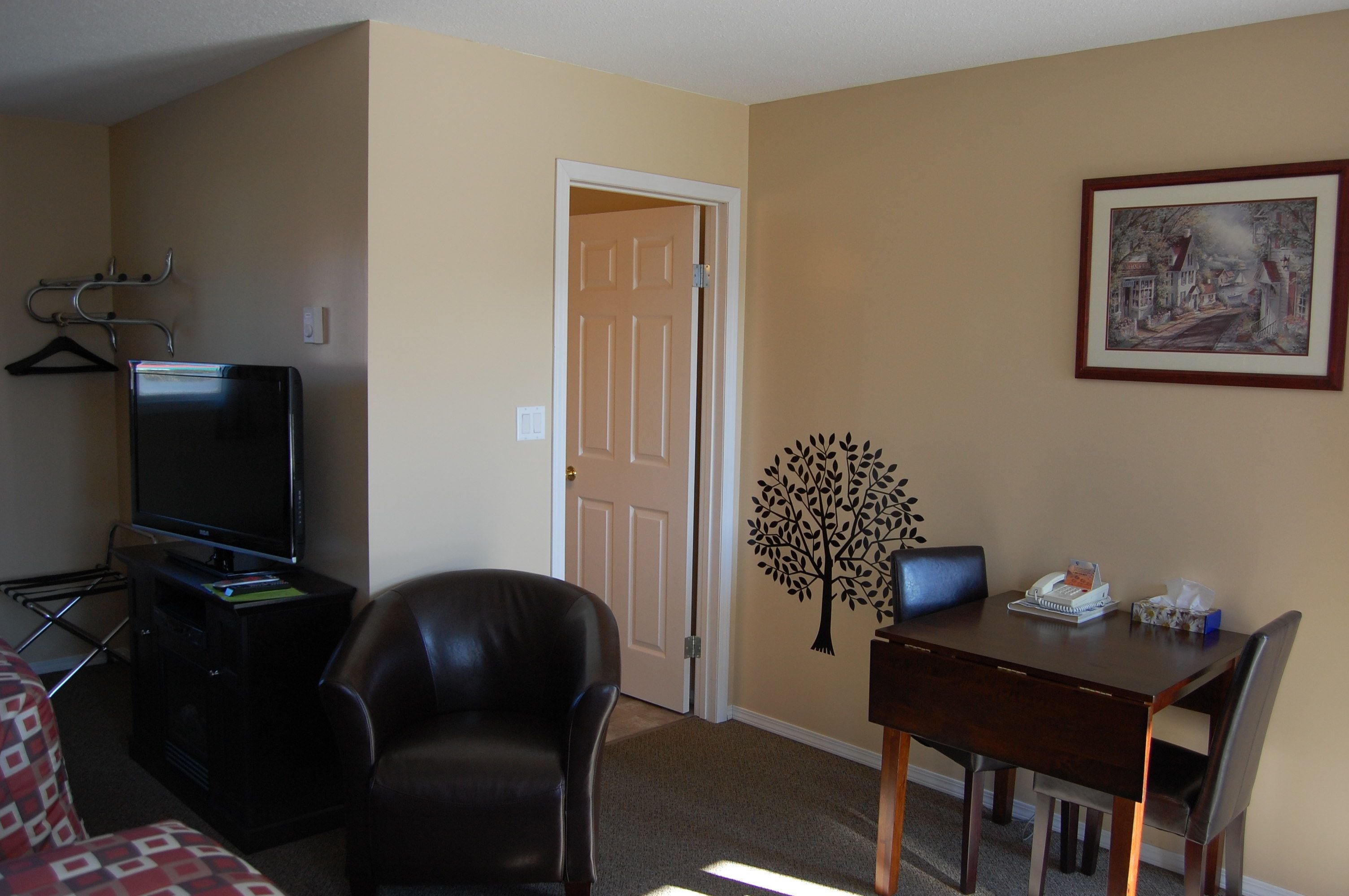 客房, 2 張加大雙人床 | 免費無線上網、床單