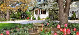 ์คํด๋๋ ์ฝํฐ์ง B&B