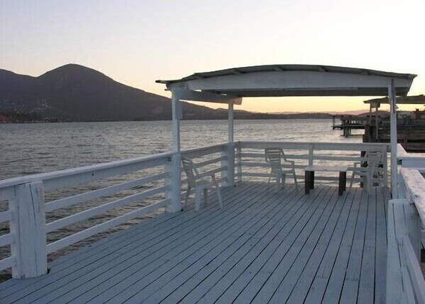Dock