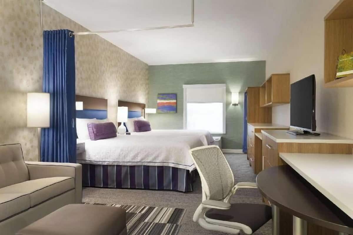 In-room safe, blackout drapes, free WiFi, bed sheets