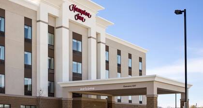 Hampton Inn Fairmont