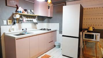Suite studio, Plusieurs lits, non-fumeur, cuisine | Literie hypoallergénique, bureau