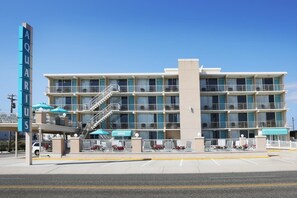 Exterior - Aquarius Oceanfront Inn (Wildwood)