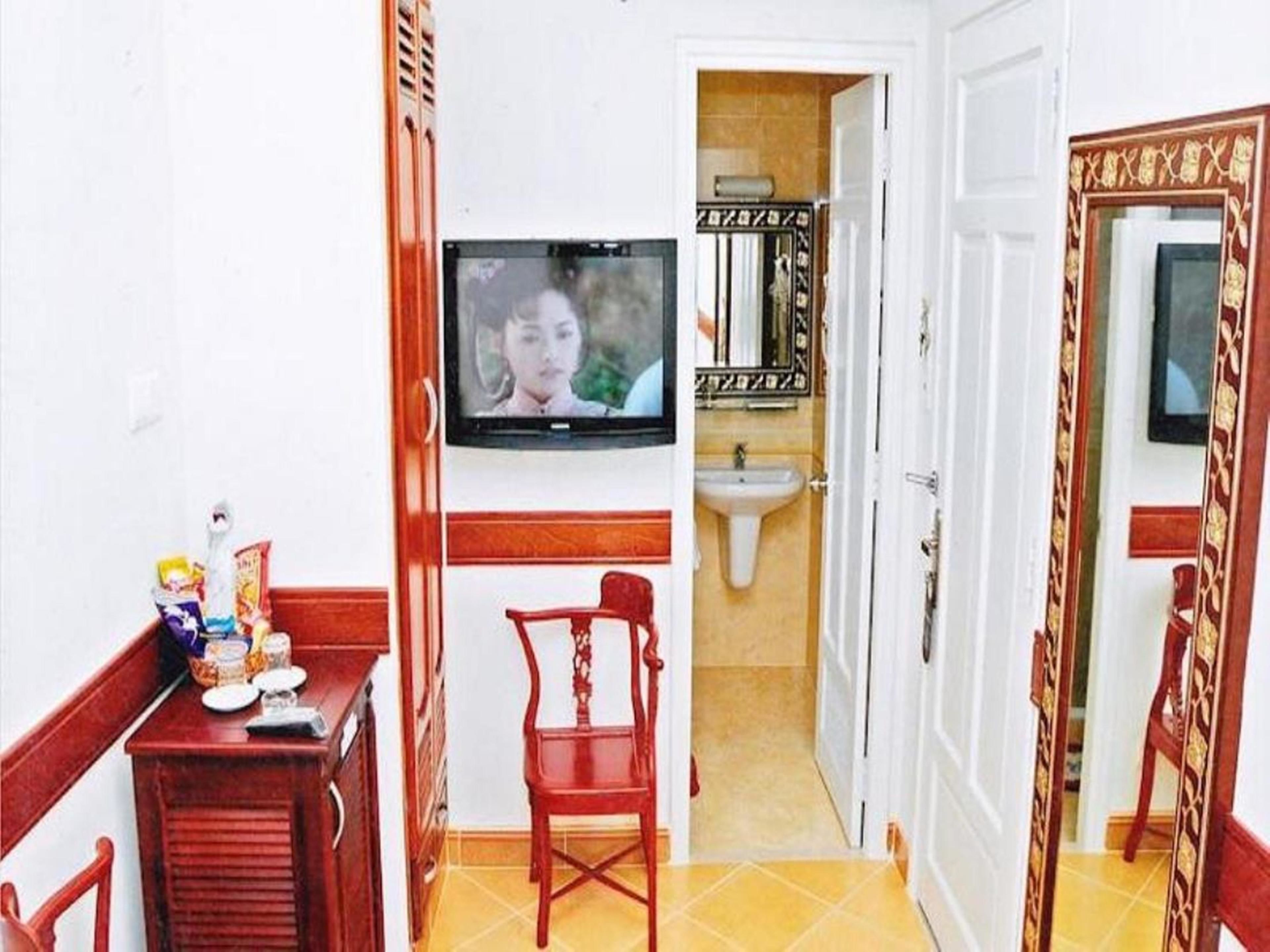 Foto - HOANG THANH THUY AIRPORT HOTEL 1 - Gần Ẩm Thực Đêm Chợ Hoàng Hoa Thám