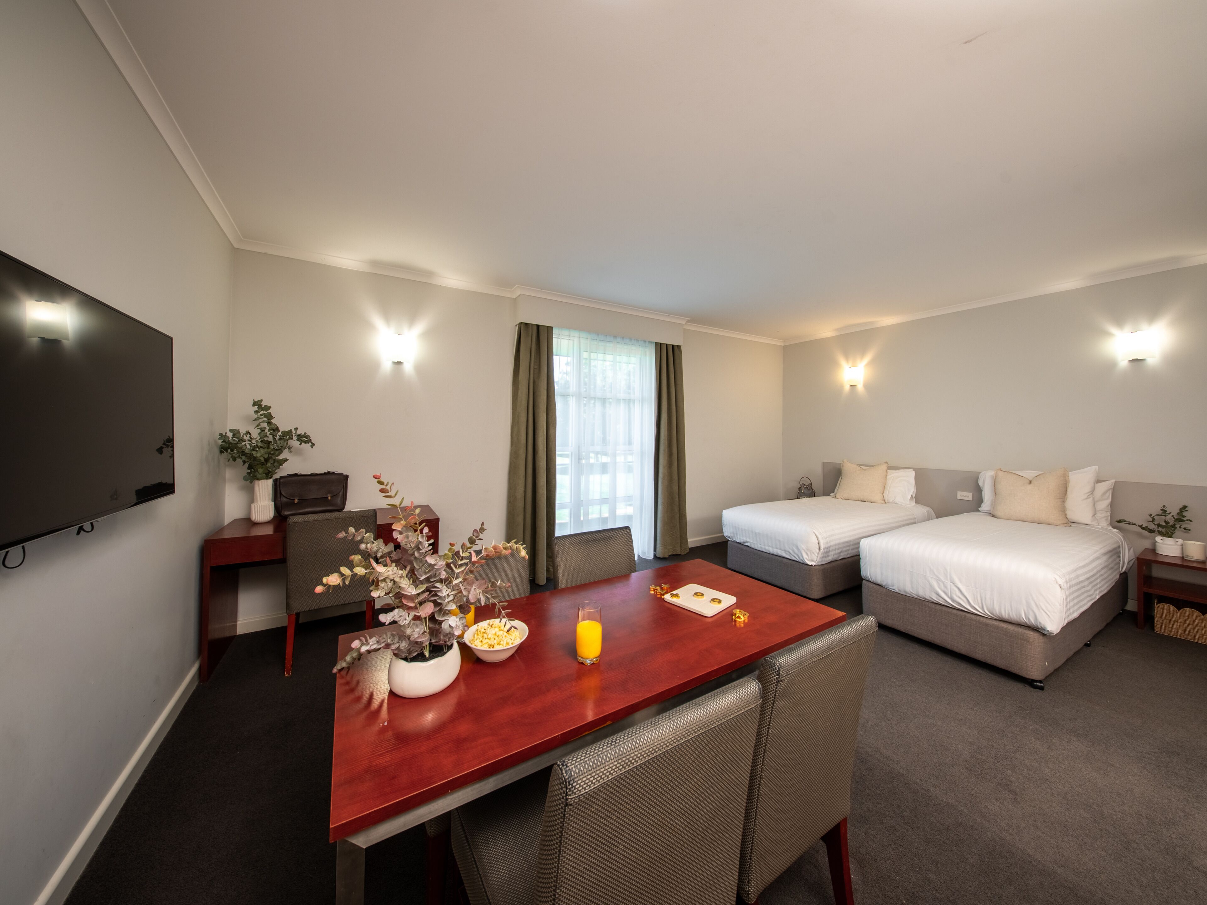 Three Bedroom Open Plan - Interconnecting